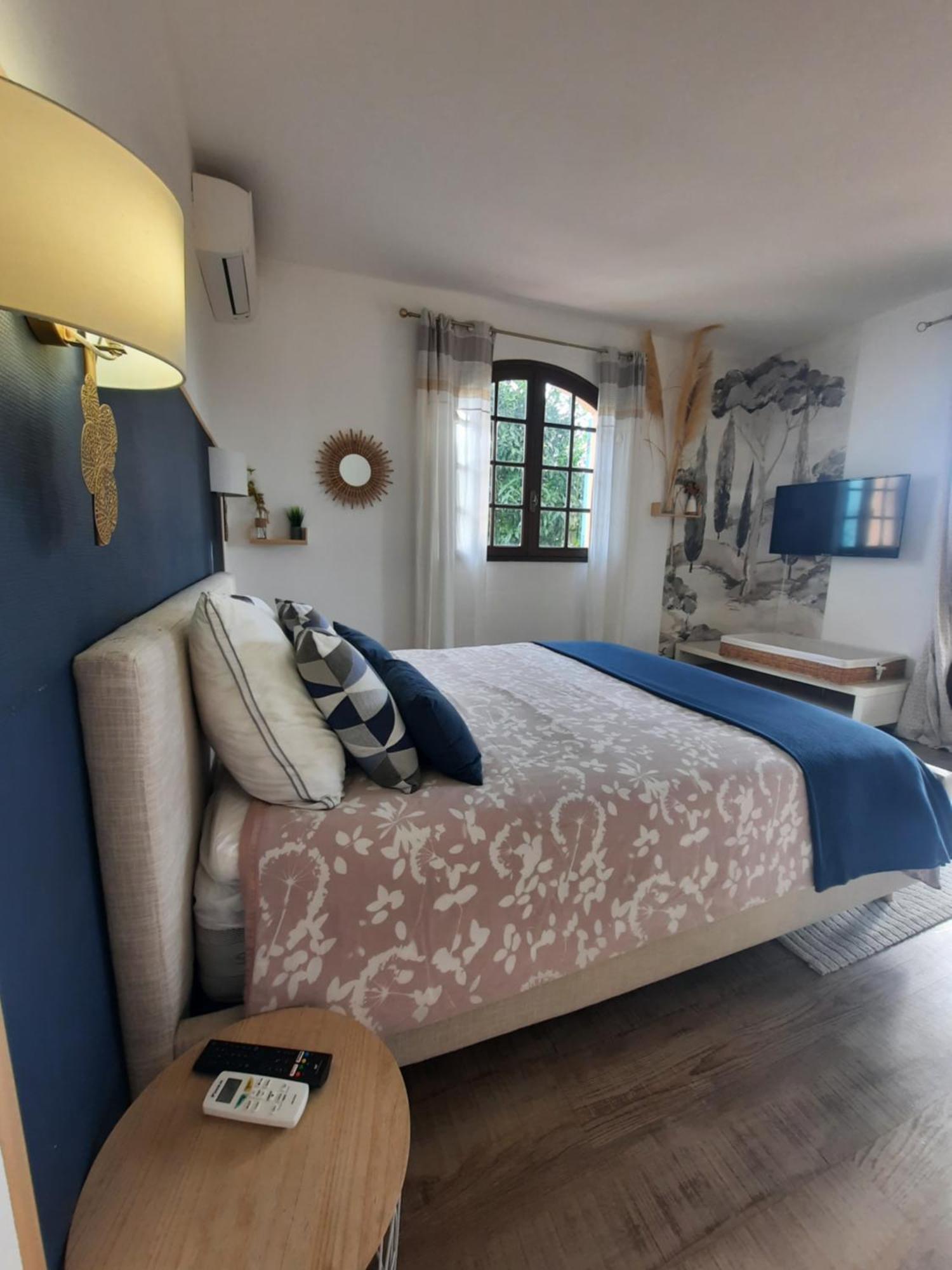 Villa Domaine des Pins à Saint-Estève Extérieur photo